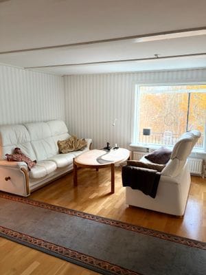 Stort hus med bastu, båt, brygga och sjöutsikt! - Bild 14