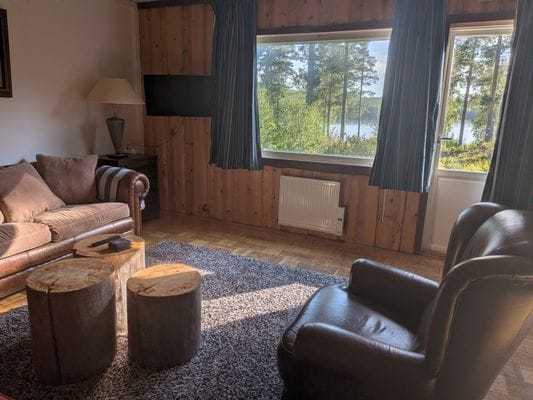 Rymliga hus med älvutsikt - Bild 8