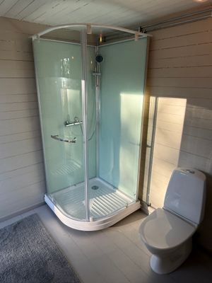 Sommarhus med unikt sjöläge - Bild 45
