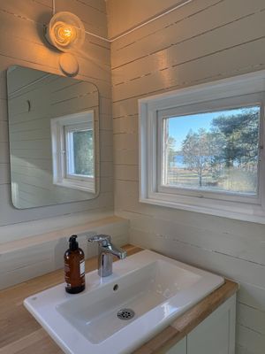 Sommarhus med unikt sjöläge - Bild 44