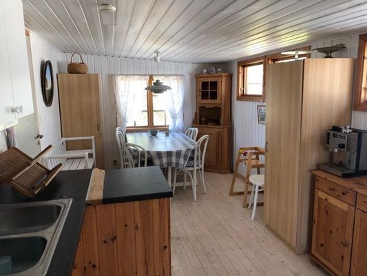 Stuga vid Böda hamn, nära badstrand - Bild 8