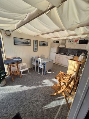 Sommaridyll vid Sjö på egen ö. Magiskt utsikt! - Bild 12