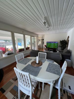 Sommarhus med pool & sjönära läge Upplands Bro - Bild 19