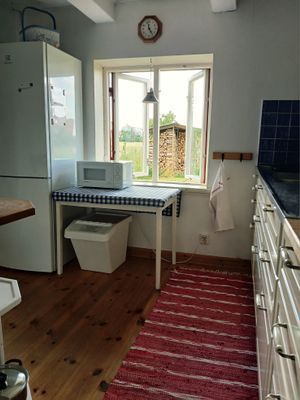 Österlen, liten stuga med trädgård - Bild 15