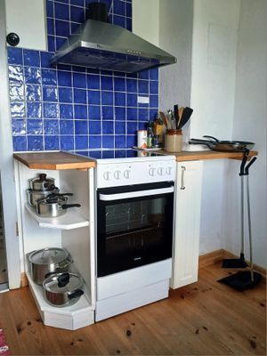 Österlen, liten stuga med trädgård - Bild 14