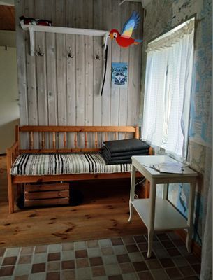Österlen, liten stuga med trädgård - Bild 8