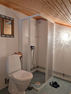 Stuga med privat badtunna - Bild 17