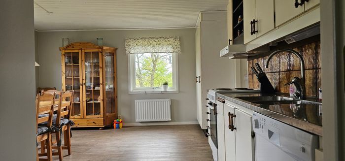 NY! Hundvänligt hus i Hjälmvik med havsglimt - Bild 15