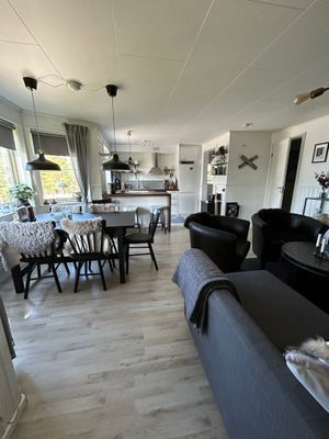 Hyr denna stuga i Vemdalen på 60 m². 6 sängplatser. 4 000 - 13 500 kr per vecka. Se bilder och tillgänglighet här.