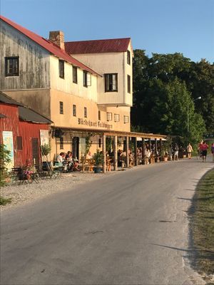 Bild 4 på Charmig lägenhet i Burgsvik