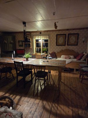 Modernt boende i 1700-talsmiljö lakan o städ ingår - Bild 37