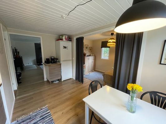 Stuga mitt i skogen - Bild 9