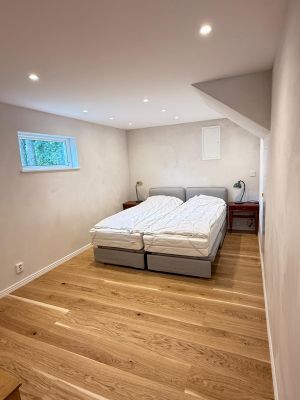 Nyrenoverat Gårdshus med pool nära Visby - Bild 3