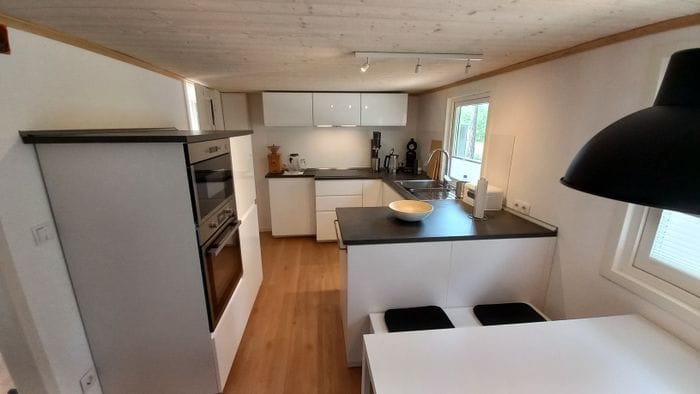 Röd trästuga Fria tider i augusti - Bild 22