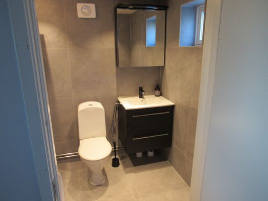 Nybyggd attefallsstuga nära hav och natur |SE09152 - Bild 13