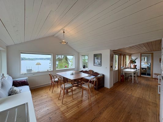 Sjötomt med egen sandstrand o brygga på Färingsö - Bild 26