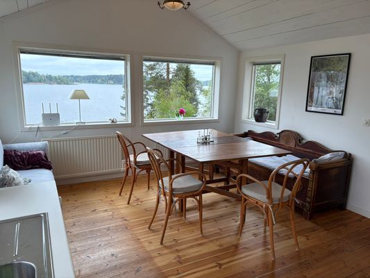 Sjötomt med egen sandstrand o brygga på Färingsö - Bild 25