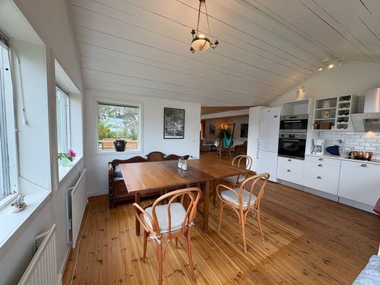 Sjötomt med egen sandstrand o brygga på Färingsö - Bild 27