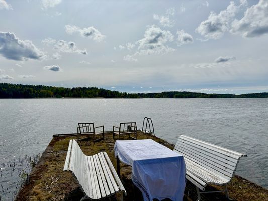 Sjötomt med egen sandstrand o brygga på Färingsö - Bild 5