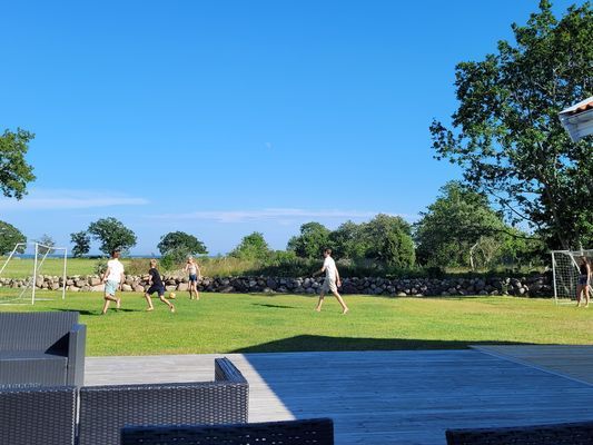 Två moderna stugor med havsutsikt – 18 bäddar - Bild 28