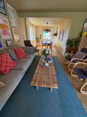 Hus på Hönö precis vid Jungrufviken och havet - Bild 8