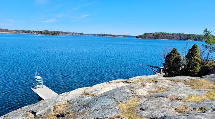 Mysigt sommarställe med bastu - Bild 19