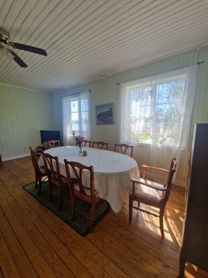 Boende 5 m från Vättern med roddbåt - Bild 12