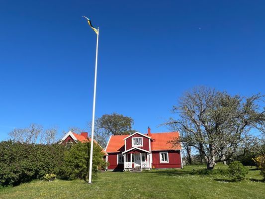 Strandnära gård i Byxelkrok