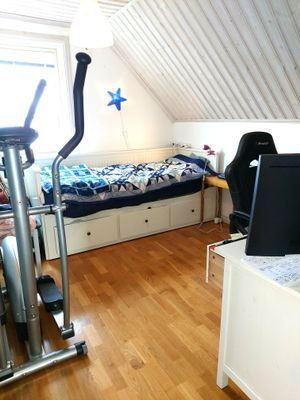 Spacious villa med bastu och julstämning vid sjön - Bild 9