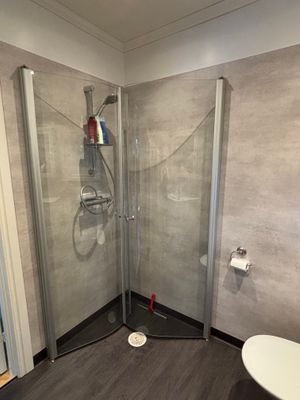 Nyrenoverad stuga i Hemfjällstangen - Bild 11