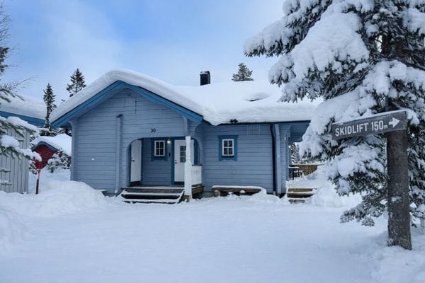 Falkenstugan – Ski-in, bastu & 150 m till lift