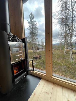 Fjällstuga m öppenspis & vedeldad bastu - Bild 13