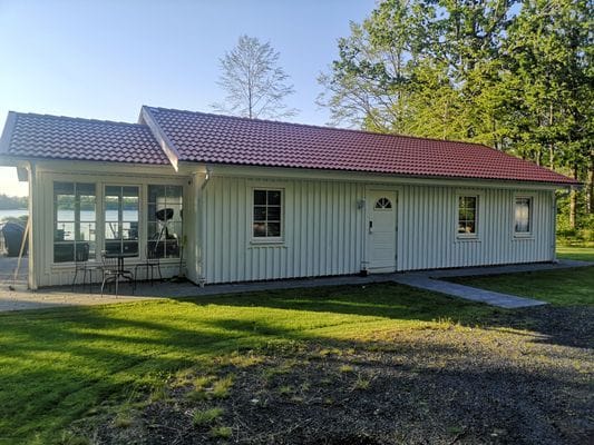 Nybyggd sjöstuga med fantastisk utsikt - Bild 2