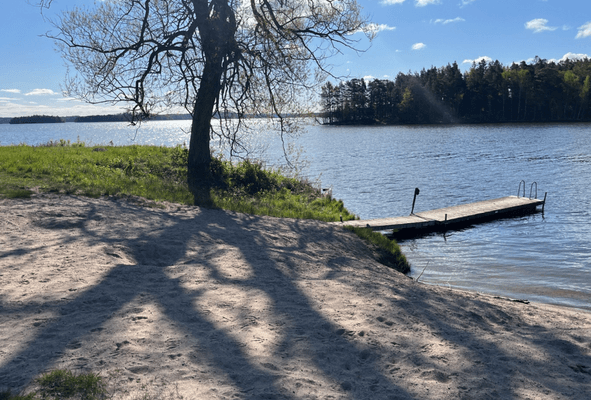 Stuga / torp nära Mälaren utanför Mariefred - Bild 7