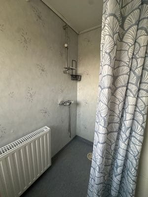 Naturnära boende nära Isaberg med sjö & roddbåt - Bild 9