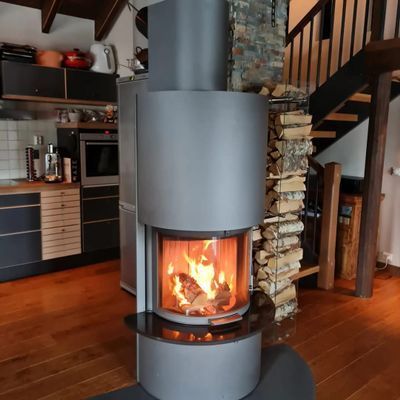 Braskamin för värme och mys