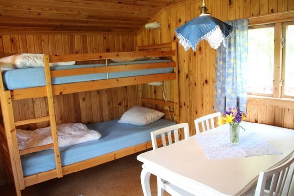 Liten mysig stuga vid Vättern - Bild 7
