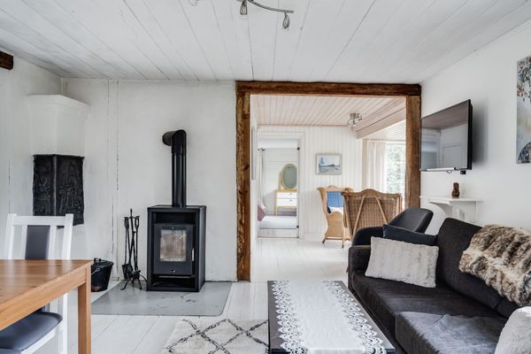 Rymligt och modernt hus med inomhuspool | SE02004 - Bild 8