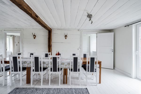 Rymligt och modernt hus med inomhuspool | SE02004 - Bild 9