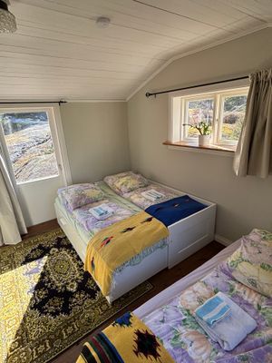 Idyllisk Skärgårdsstuga med milsvid havsutsikt - Bild 18
