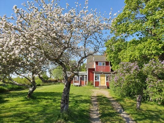 Urshult, mysigt hus med högt och soligt läge - Bild 2