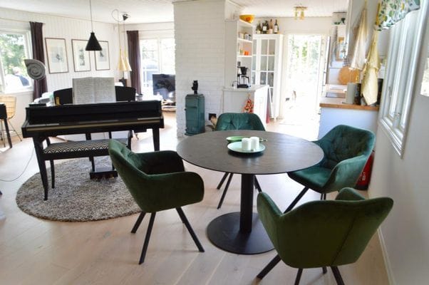 Strömmadal Värmdö Nära badsjö - Bild 17