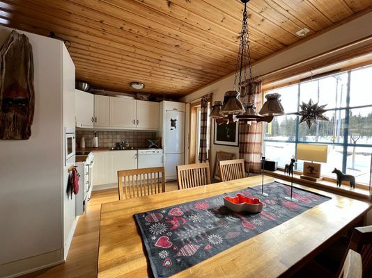 Familjevänlig stuga i Lindvallen/Gubbmyren - Bild 4