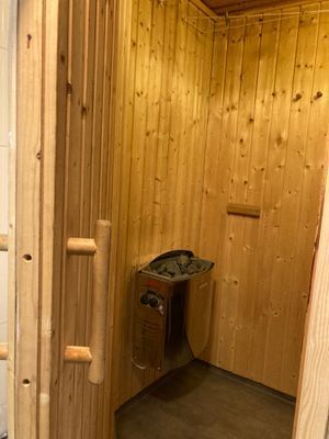 Fin fjällstuga med bastu och kamin - Bild 12