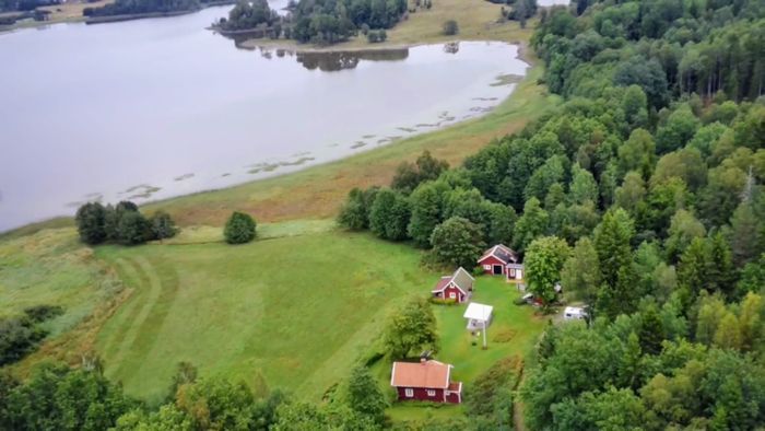 Charmigt torp vid Ellenesjön - Bild 8