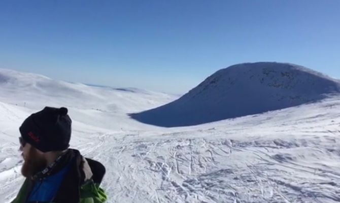 Passet efter skoterleden mellan Sömlinghågna och Svanhågna