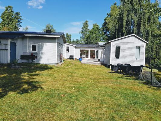 Stuga vid havet, nära strand och skog. - Bild 2