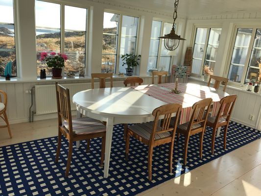 Sjönära hus med vacker havsutsikt - Bild 7