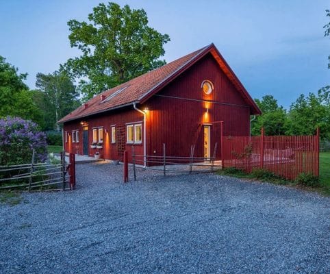 Stort hus i härlig Mälby - Bild 21