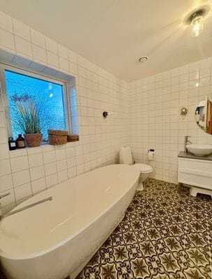 Stort hus i härlig Mälby - Bild 9